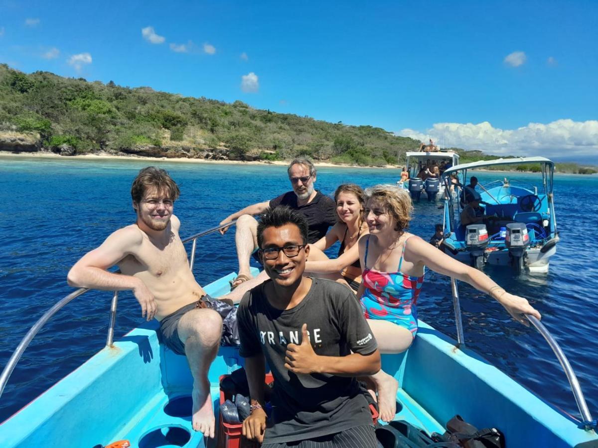 Van Santri Homestay Pemuteran Buitenkant foto