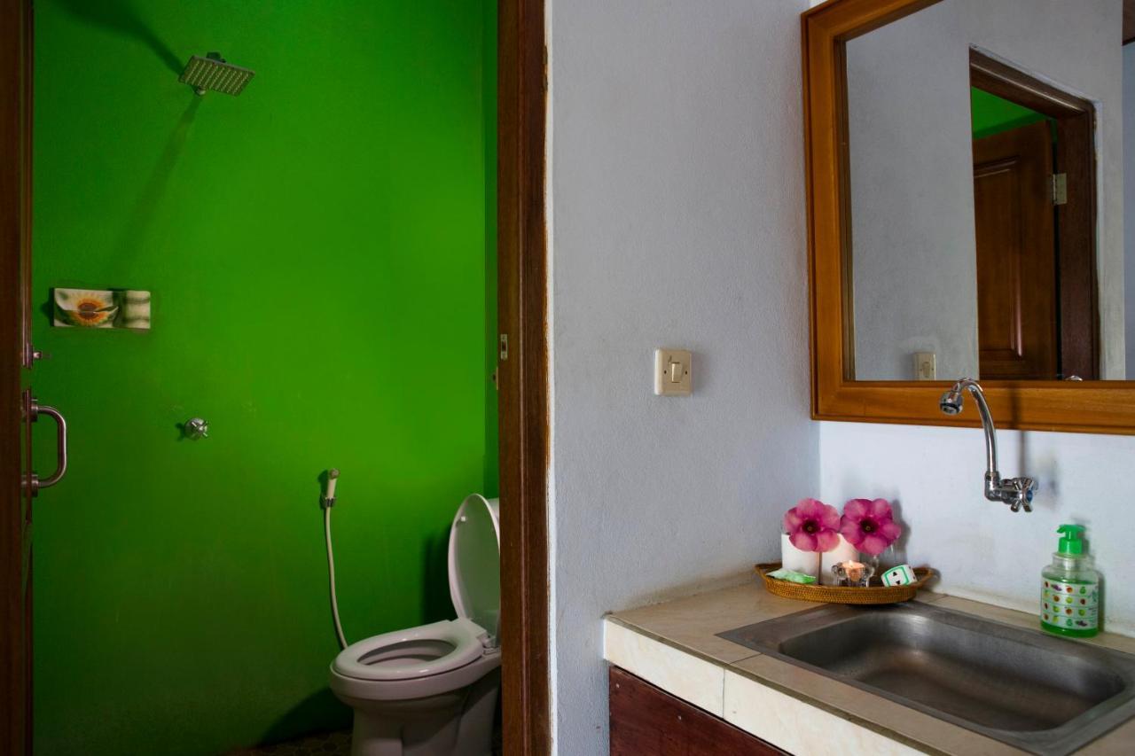 Van Santri Homestay Pemuteran Buitenkant foto