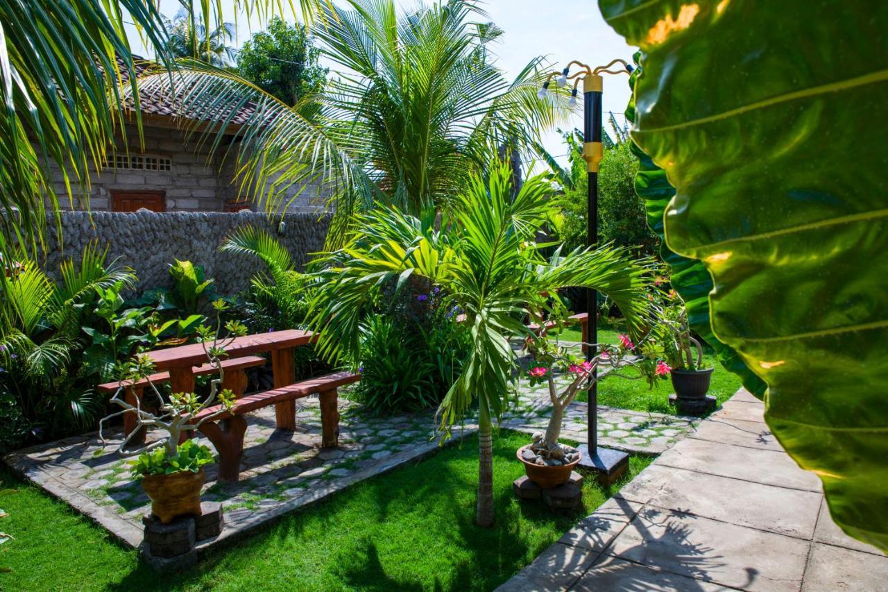 Van Santri Homestay Pemuteran Buitenkant foto