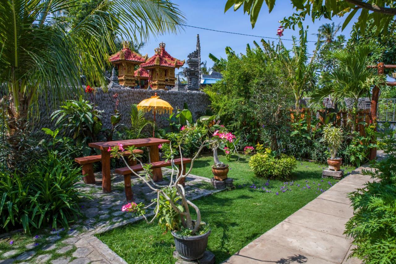 Van Santri Homestay Pemuteran Buitenkant foto