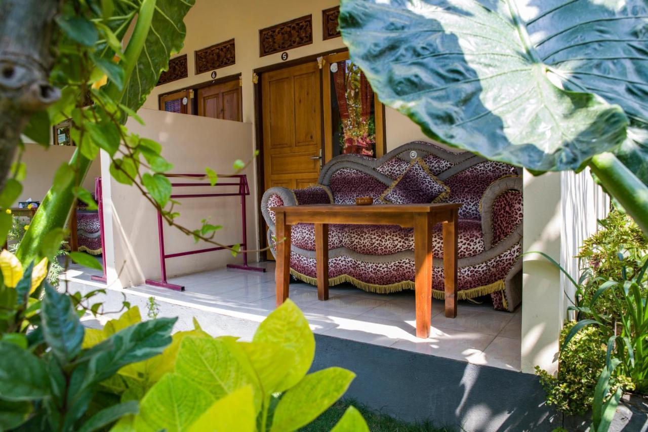 Van Santri Homestay Pemuteran Buitenkant foto