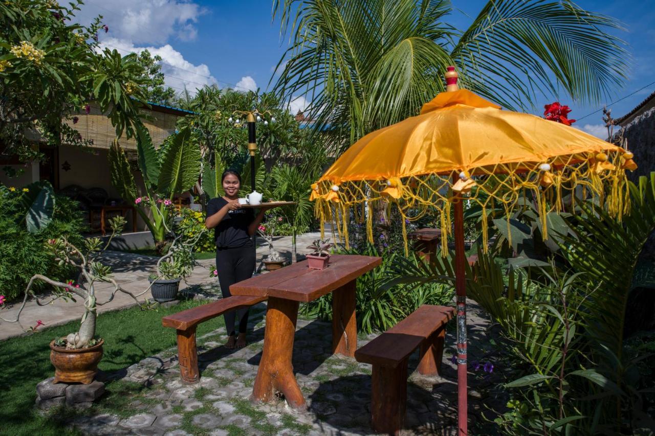 Van Santri Homestay Pemuteran Buitenkant foto
