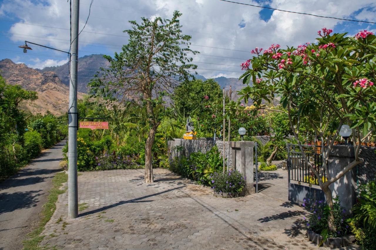 Van Santri Homestay Pemuteran Buitenkant foto