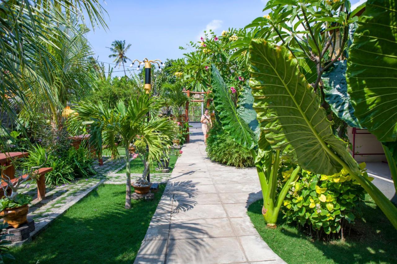 Van Santri Homestay Pemuteran Buitenkant foto