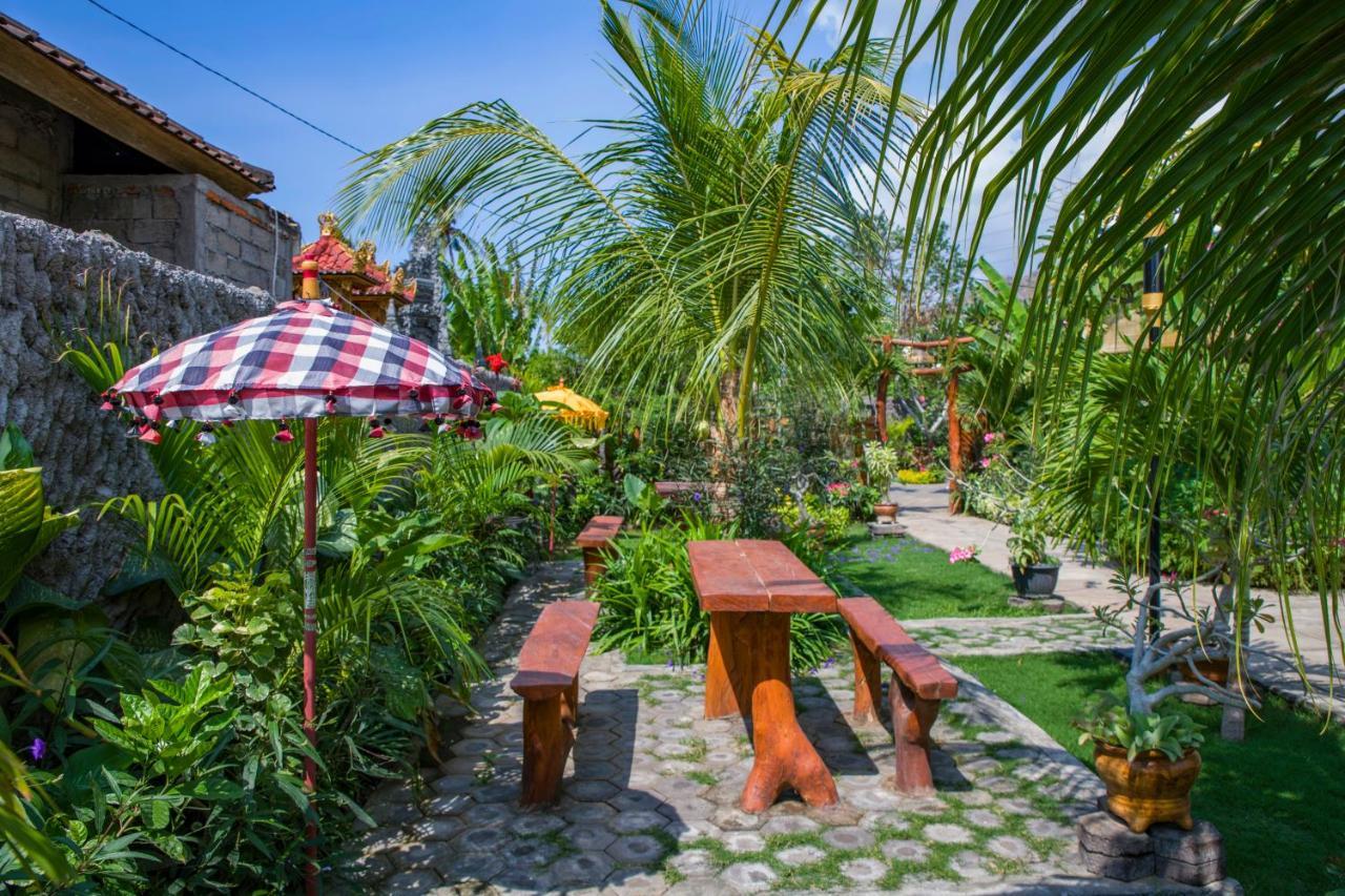 Van Santri Homestay Pemuteran Buitenkant foto